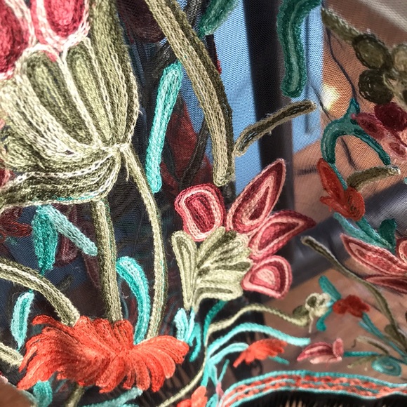 Long Shear Embroidered w/Tassels Jacket 🍀 - Picture 6 of 6